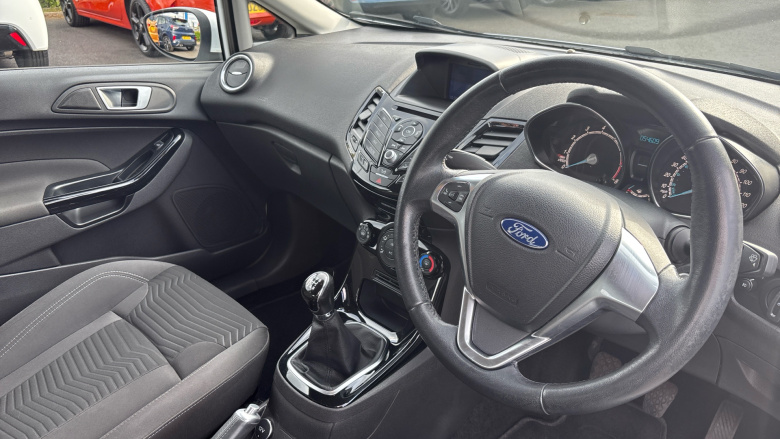 Ford Fiesta 1.25 82 Zetec 3dr Petrol Hatchback